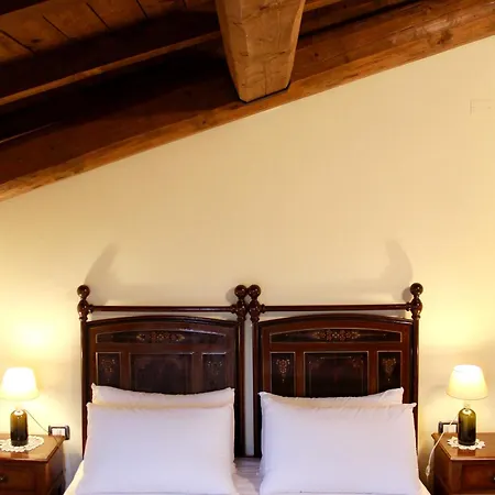 Palazzo Minelli Farmház