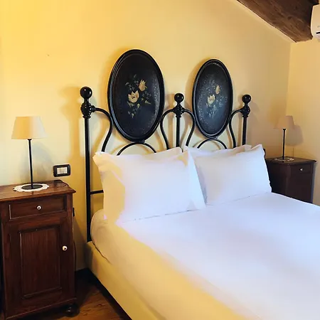 Palazzo Minelli Alloggio per agriturismo *