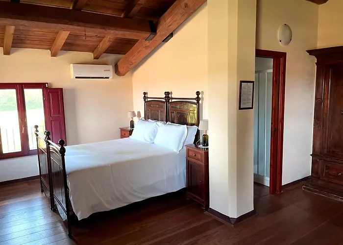 米内利广场酒店 Sala Bolognese